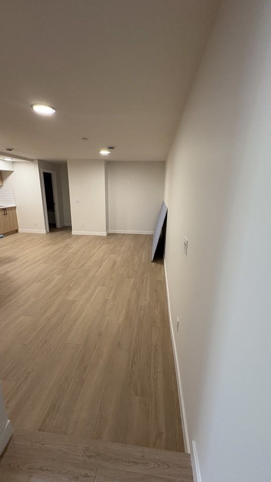 1527 51 St SE - basement - Photo 4 of 10