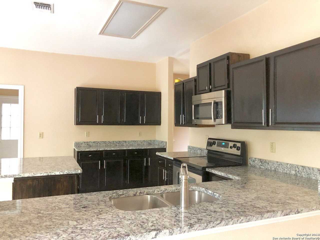 3311 Outrider - Photo 5 of 18