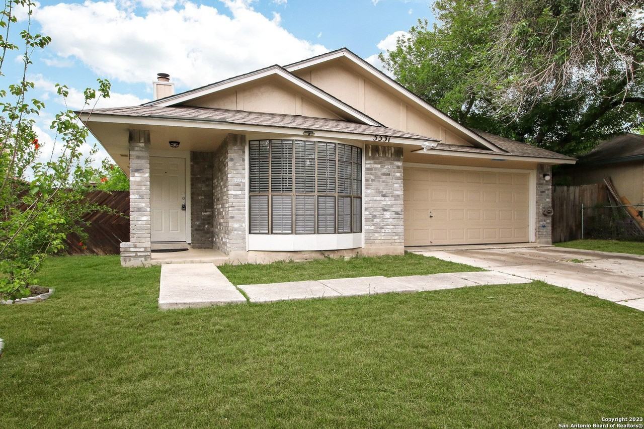 5531 Ivanhoe St - Photo 2 of 27