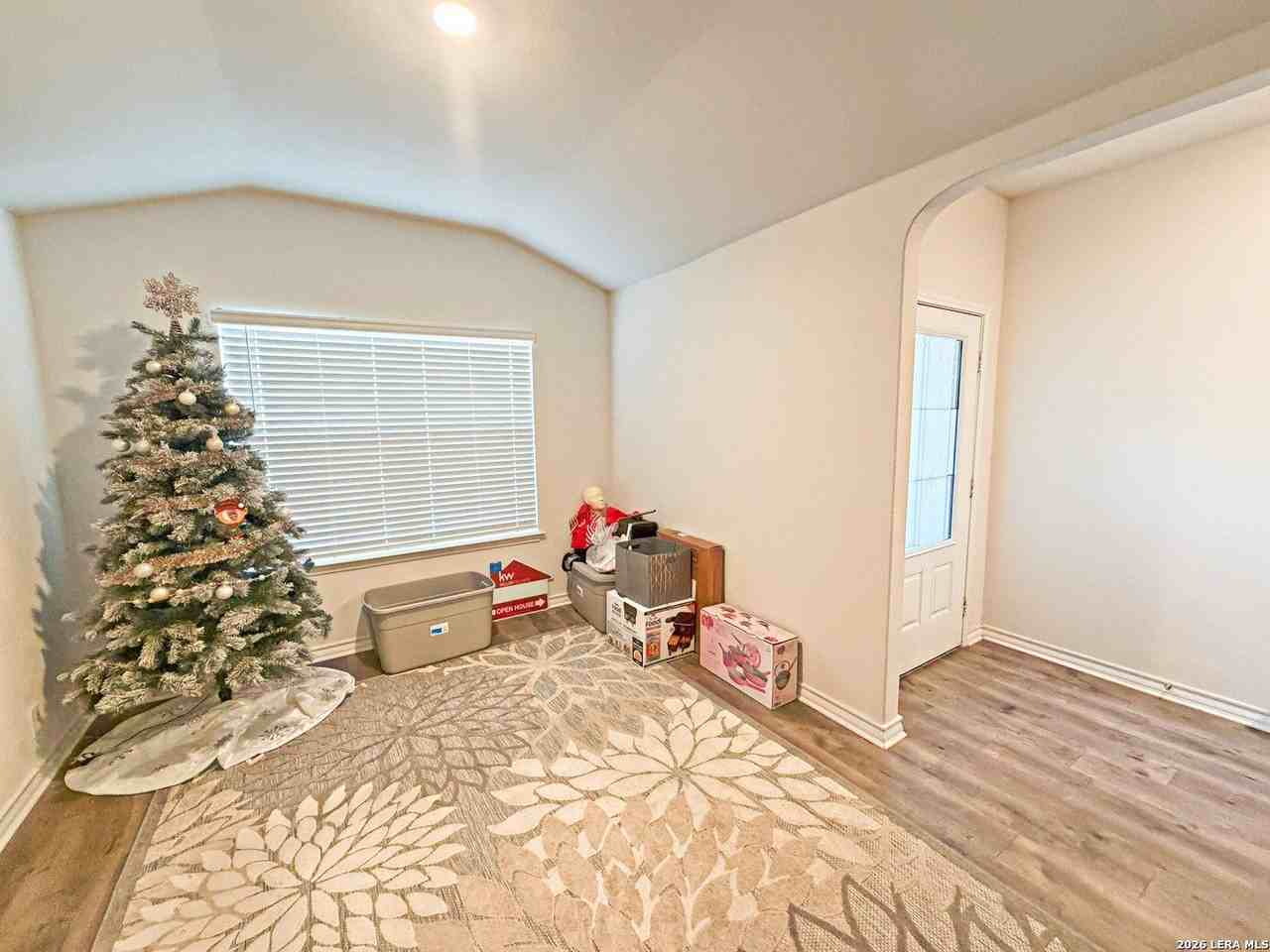 13138 Whisper Bnd - Photo 3 of 22