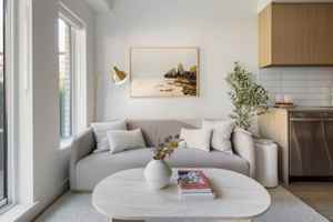 featured image of 6019 Dunbar St