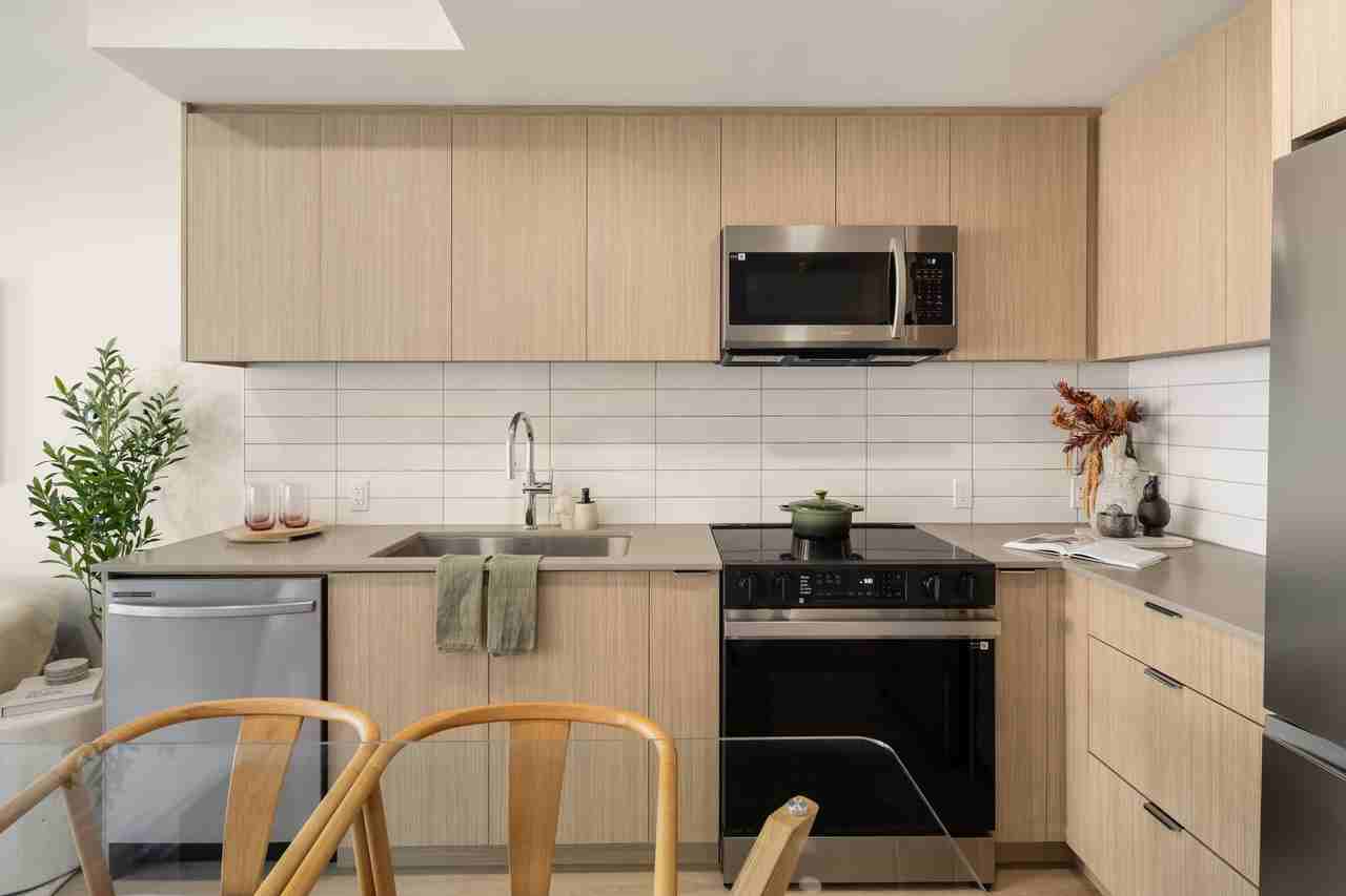 The Dunbar - Photo 3 of 18