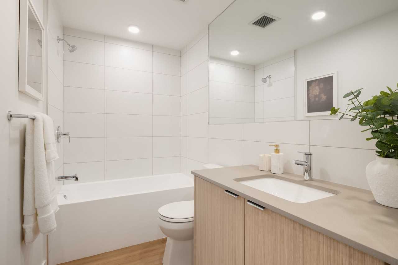 The Dunbar - Photo 7 of 18