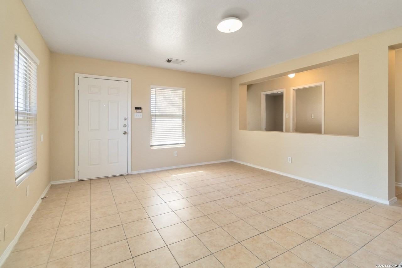 10107 Amber Coral - Photo 7 of 23