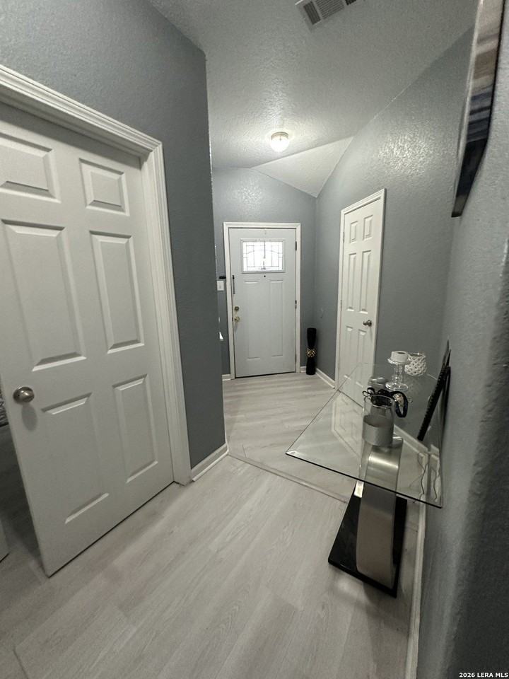 9522 Sun Ml - Photo 4 of 17