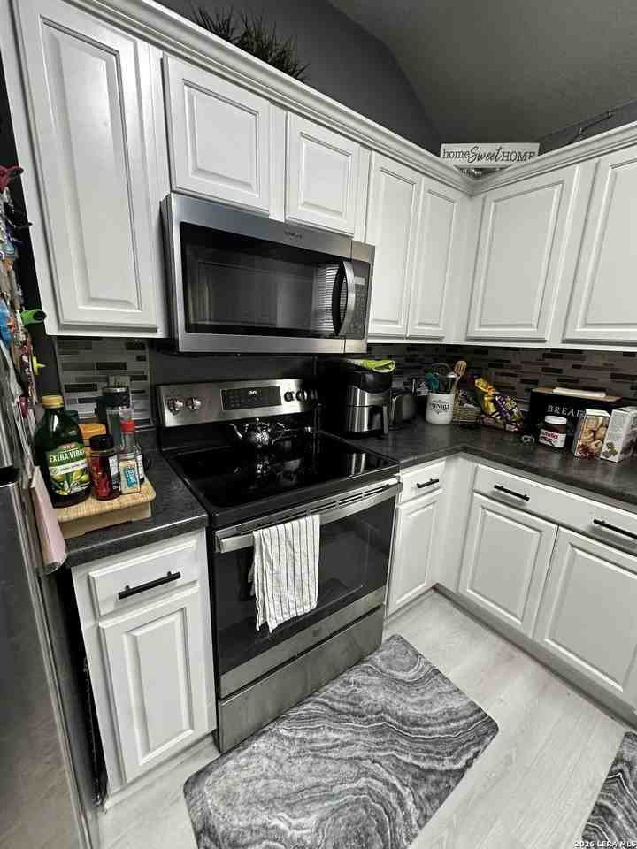 9522 Sun Ml - Photo 7 of 17