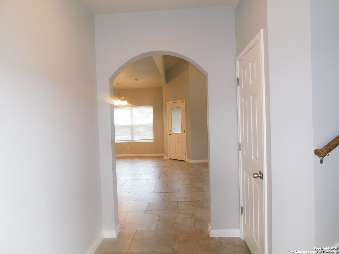 8810 Appaloosa Pass - Photo 3 of 27