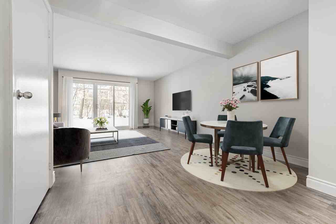 850-906 Wonderland Road South - Photo 3 of 10