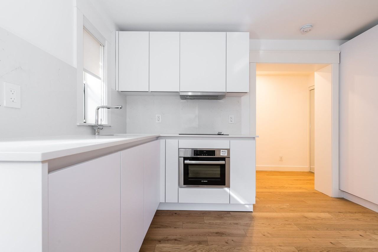 50 Gloucester Street - Photo 3 of 50