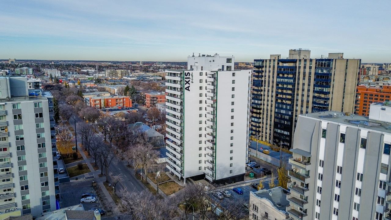 Axis Tower - Photo 6 of 6