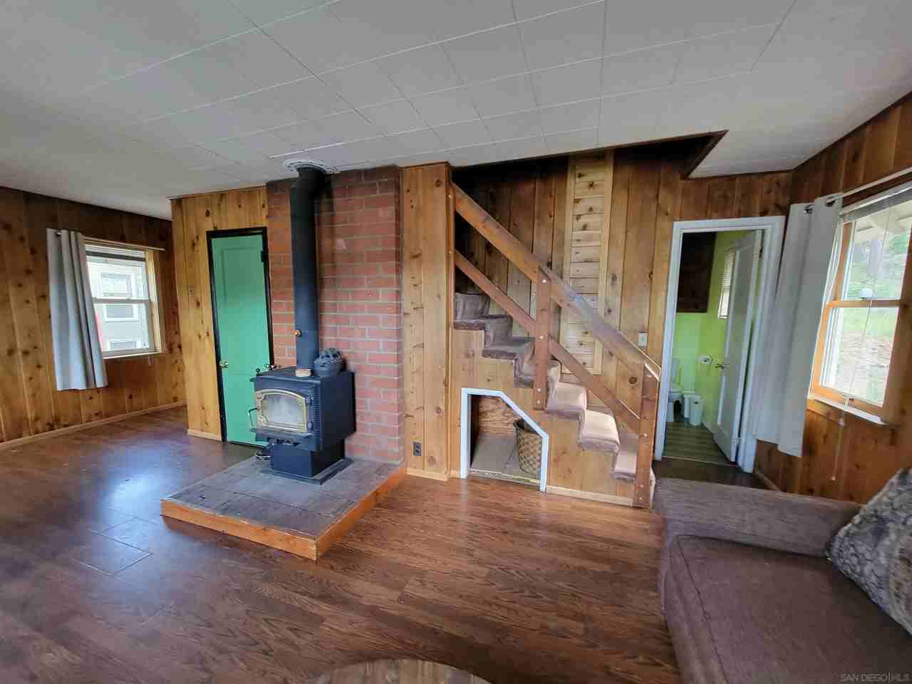 1701 Old Mammoth Rd Unit 2 - Photo 2 of 7