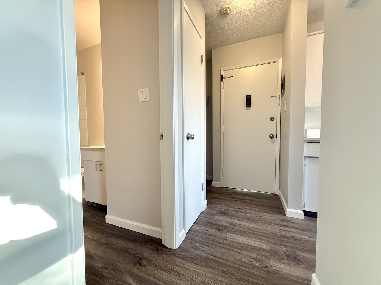 Wynton Manor - Photo 5 of 18