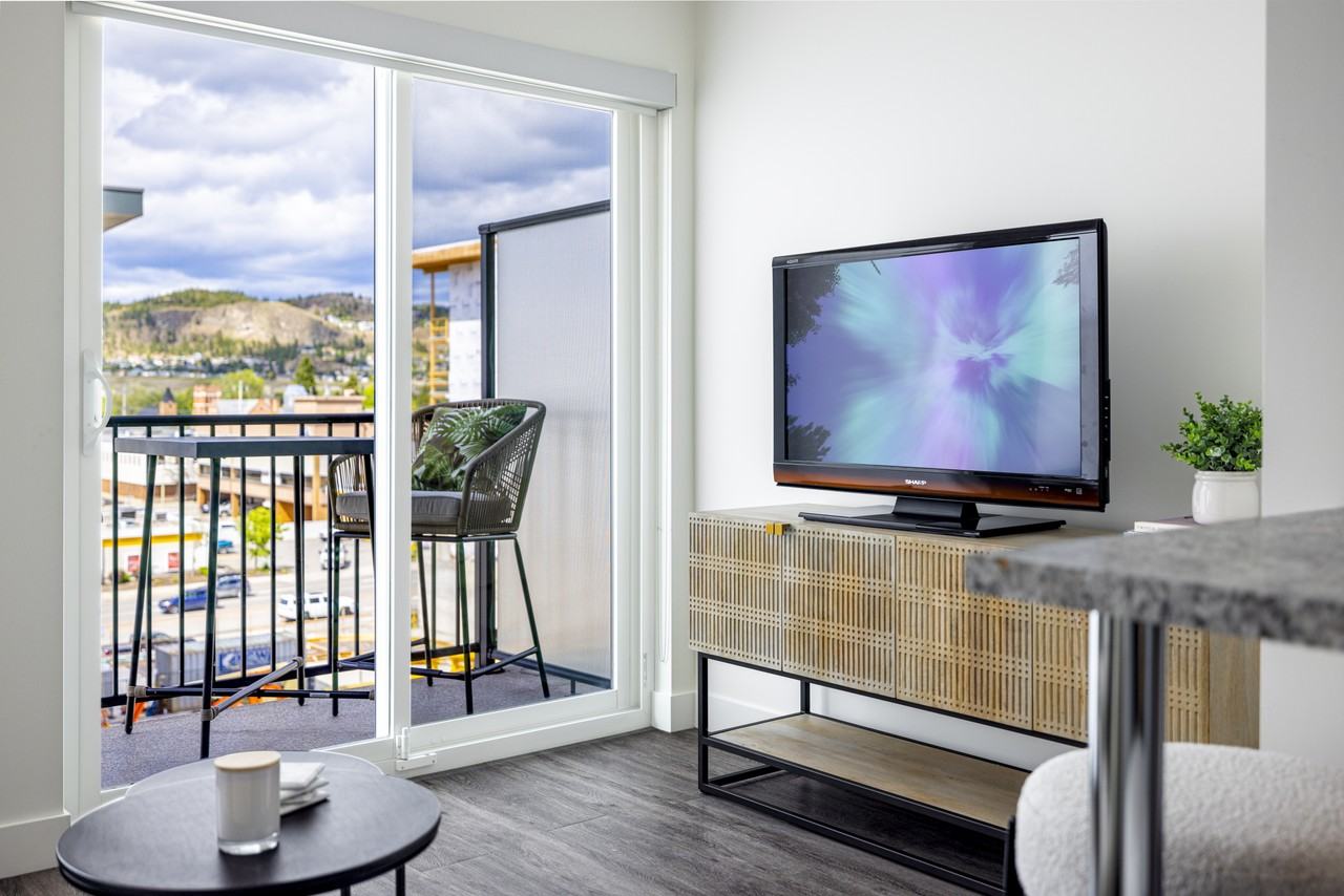 Central Green - Photo 6 of 16