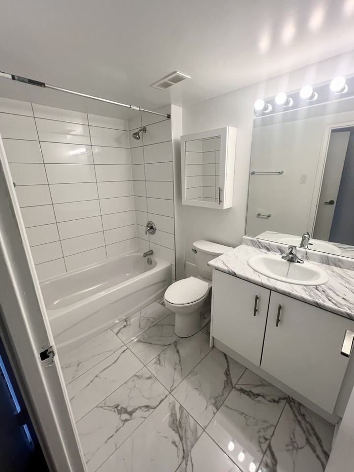 77 St Clair Avenue East - Photo 4 of 47