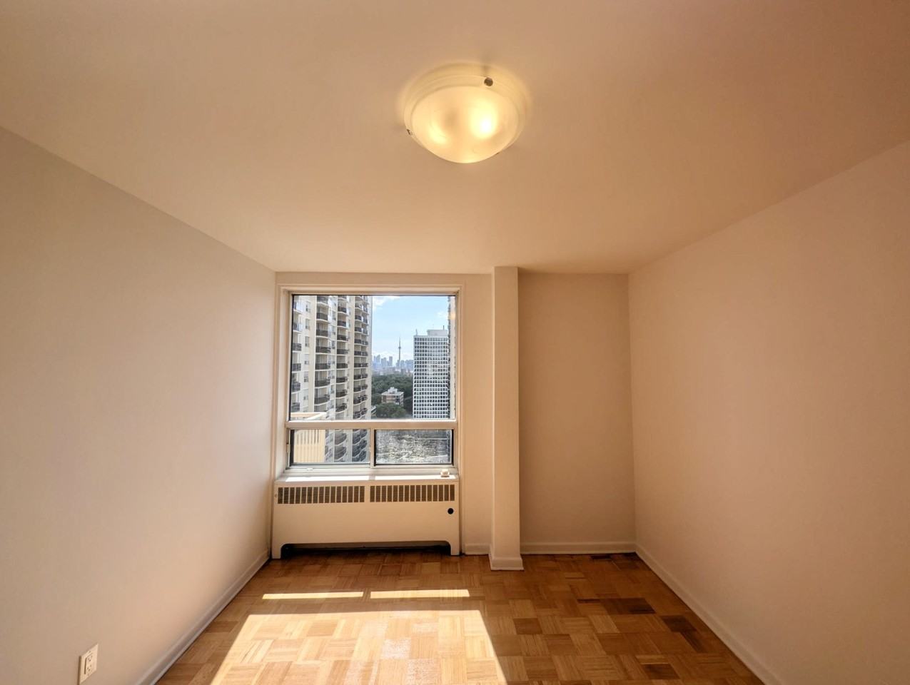 Heathmuir Tower at 450 Walmer Road - Photo 4 of 50