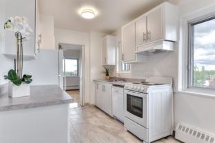 1150 Côte-Vertu - Photo 1 of 1