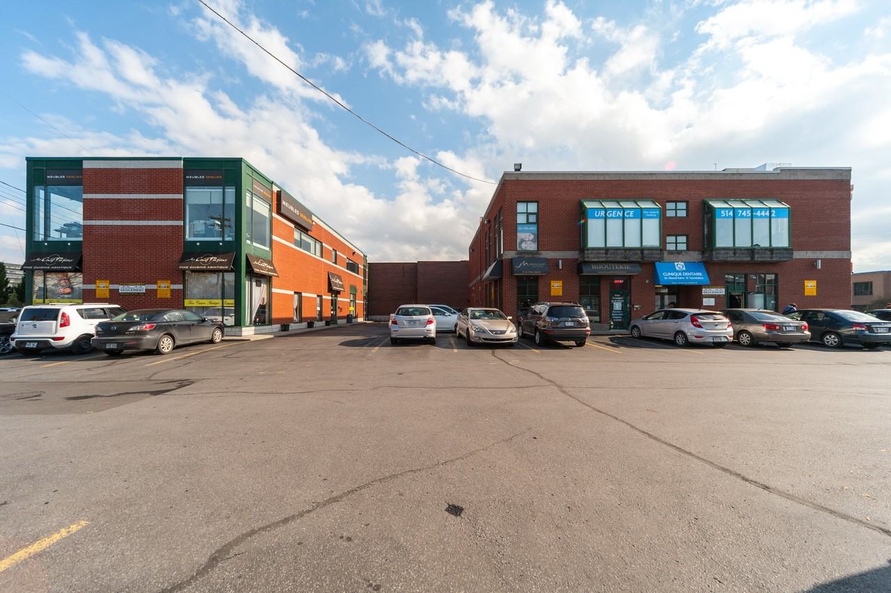 Carrefour Acadie - Photo 4 of 8