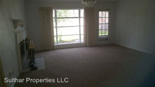 2656 Kingsbury Ave - Photo 2 of 43