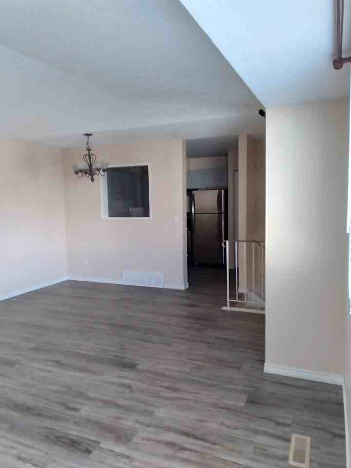 1526 69 Street NW - Photo 3 of 14