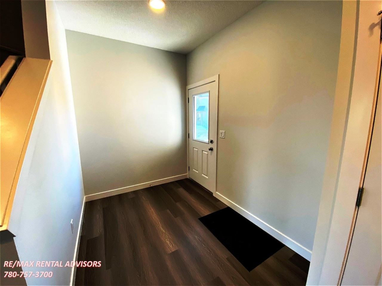 1543 12 Ave Nw - Photo 6 of 25