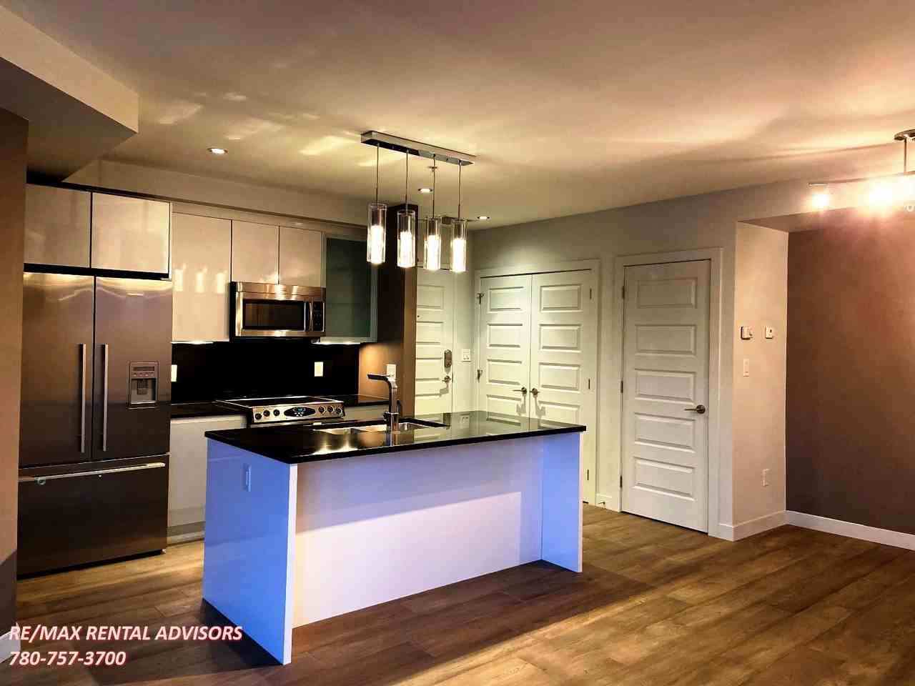 #906 10388 105 Street Northwest - Photo 3 of 19