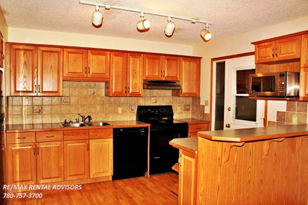 886 Lee Ridge Road - Photo 2 of 17