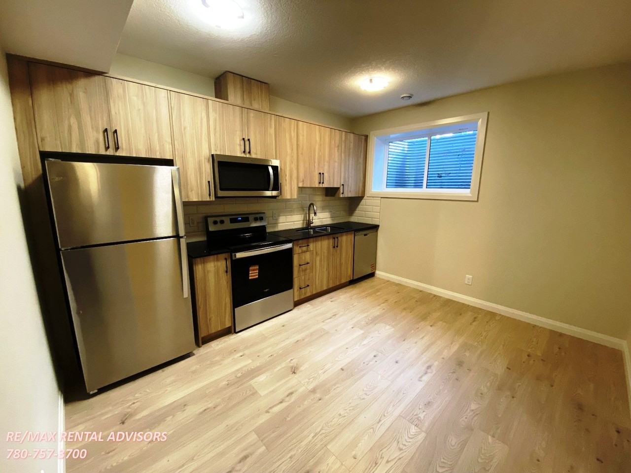 BSMT 5403 Parc Reunis Way - Photo 6 of 17