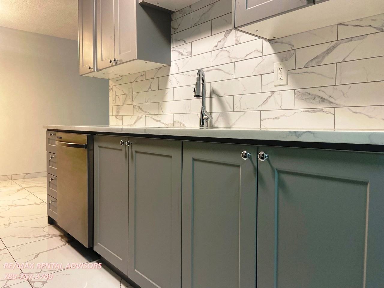 #809C 10145 109 Street Northwest - Photo 5 of 21