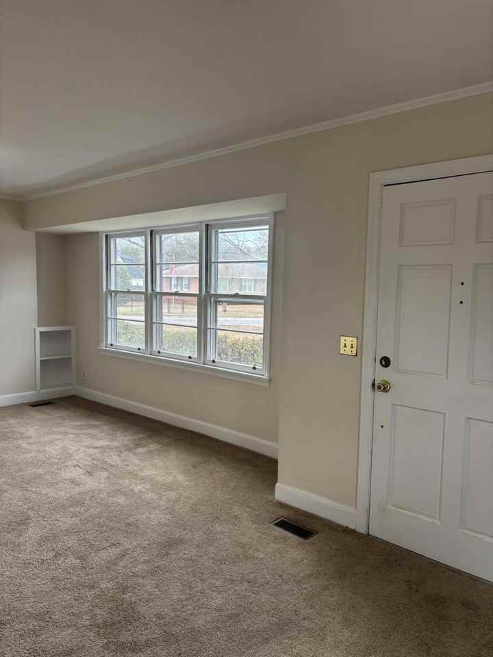 232 Pinckney St - Photo 5 of 50