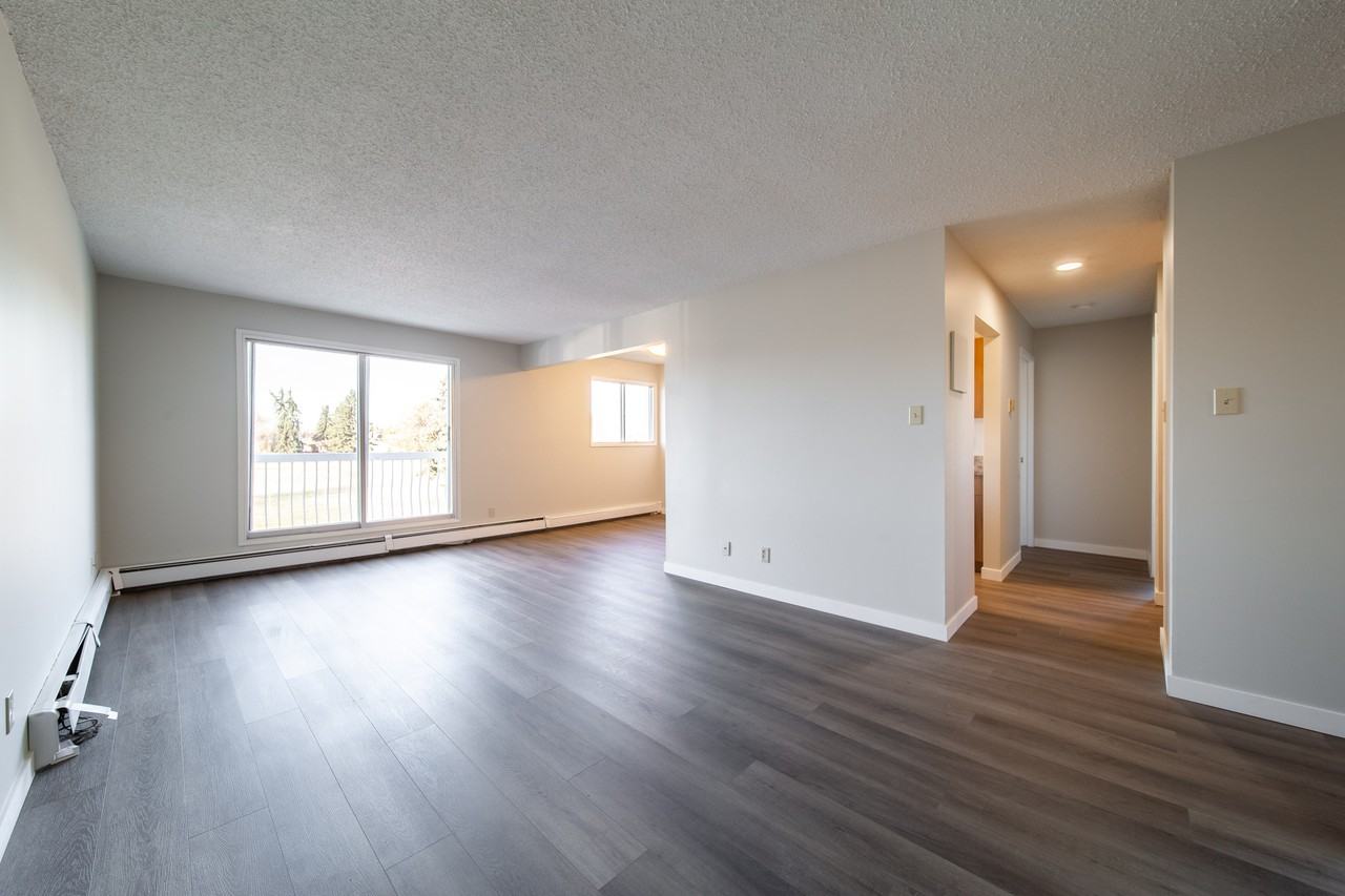 Meadowview Apartments - Photo 3 of 25