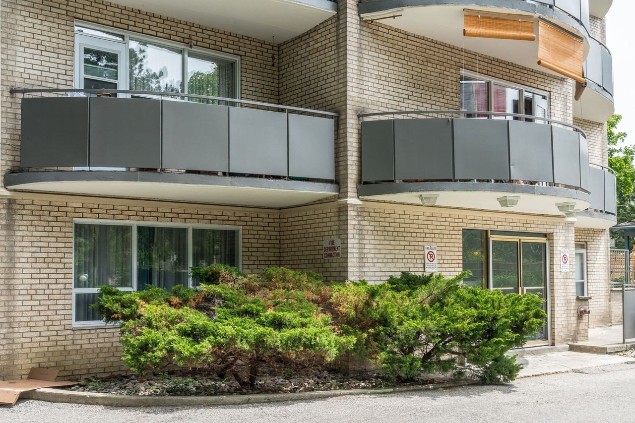 109 Indian Road - Photo 3 of 50