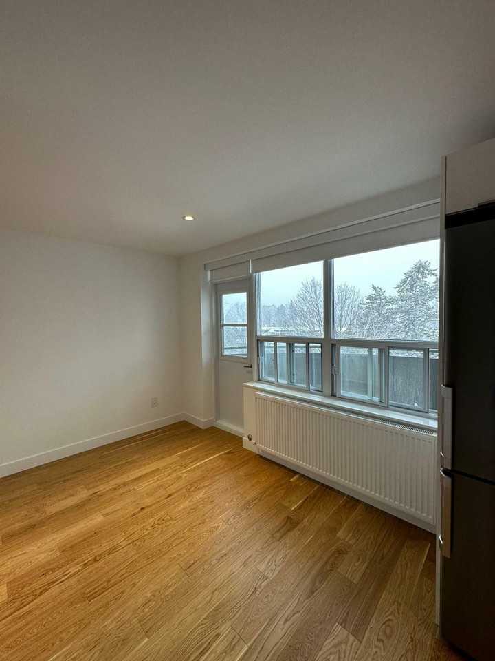 109 Indian Road - Photo 6 of 50