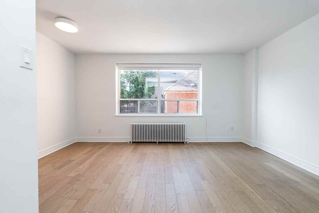 55 Hendrick Ave - Photo 7 of 10