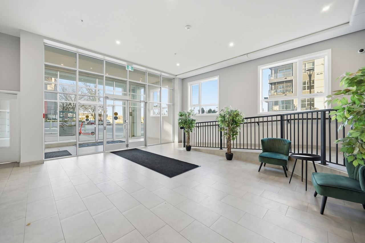 Village on 105th - Photo 7 of 50