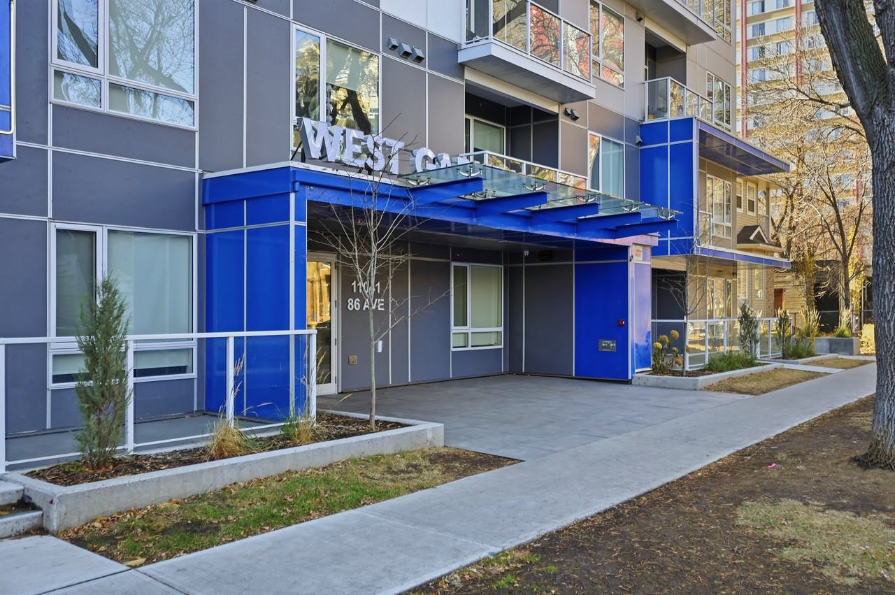 West Garneau - Photo 3 of 50