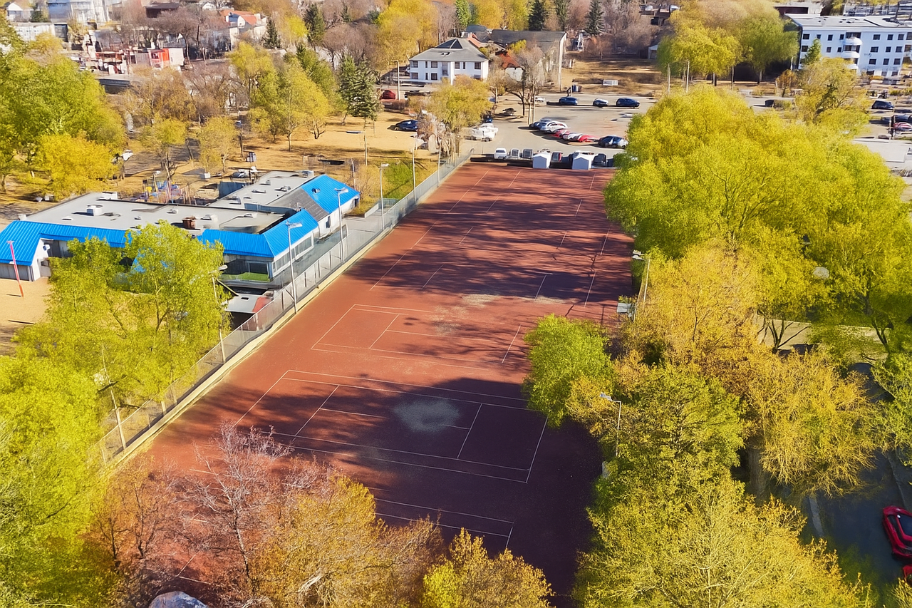 West Garneau - Photo 6 of 50