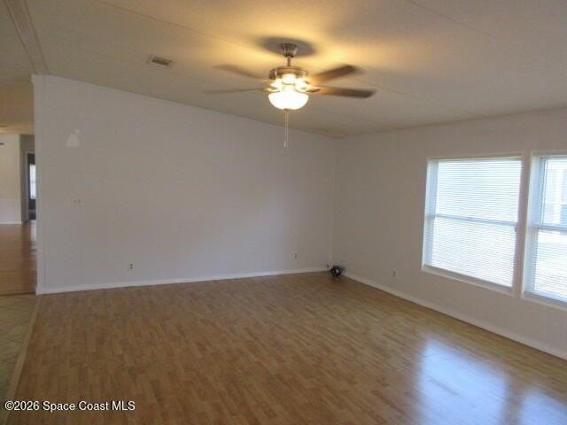 1612 Cocoa Bay Blvd - Photo 5 of 10