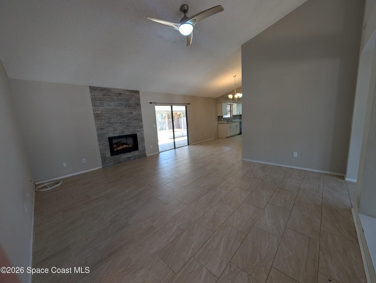 252 Emerson Dr Nw - Photo 5 of 12