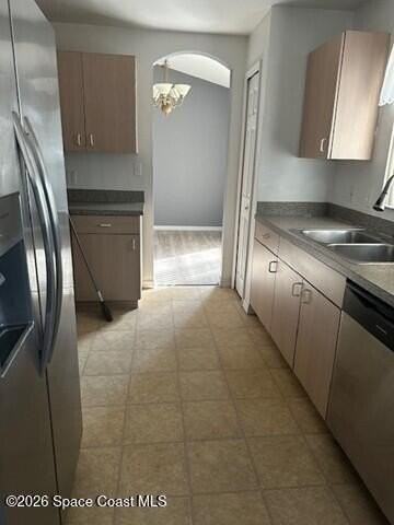 260 Christensen Ave Se - Photo 3 of 33