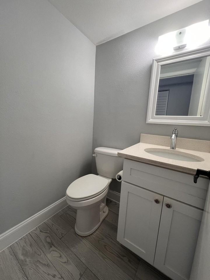 213 Canaveral Beach Blvd - Photo 5 of 19