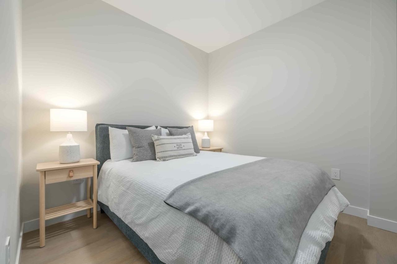 333 Wardlaw Avenue - Photo 6 of 28