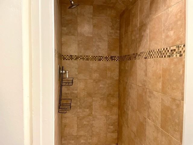 Ottaway 78 - Photo 5 of 16