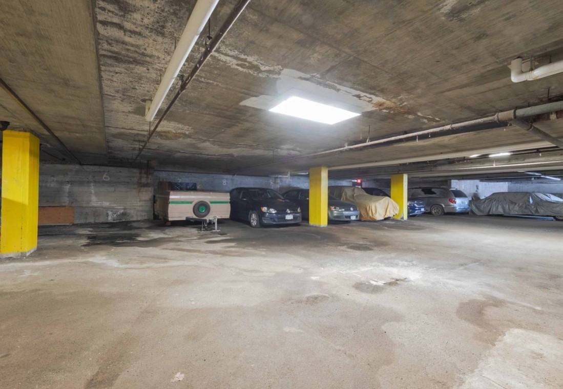 Winston Apartments - Photo 5 of 9