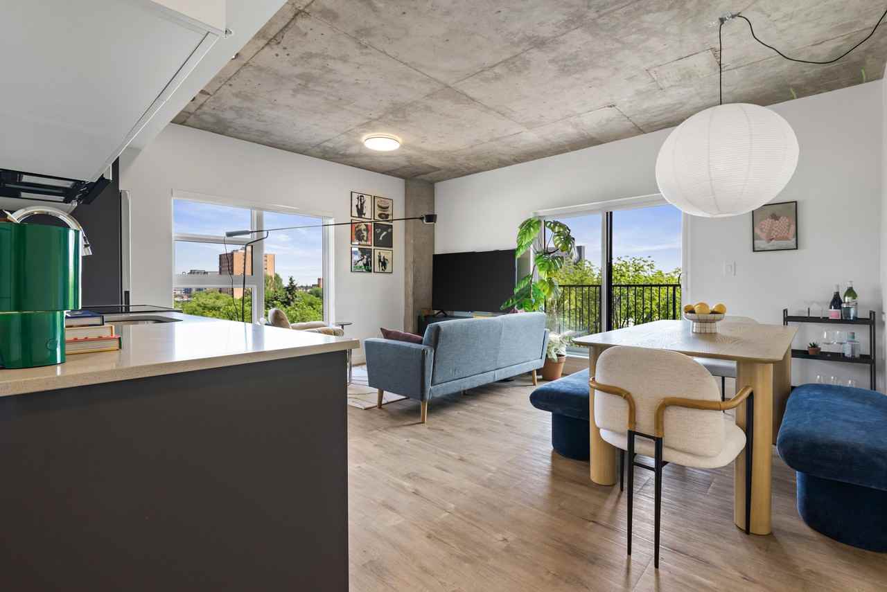 Mercury Block - Photo 6 of 44