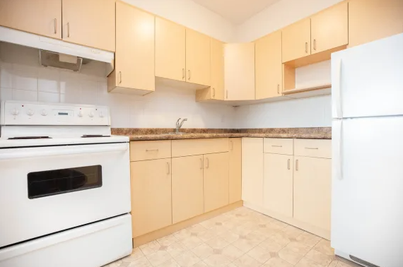 1155 Grant - Photo 6 of 38