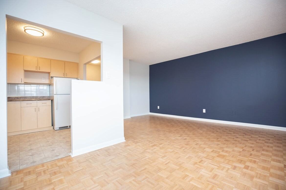 1155 Grant - Photo 7 of 38