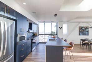 featured image of 3025 3015- 3025 Pembina Highway