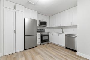 featured image of 14 Conway Dr