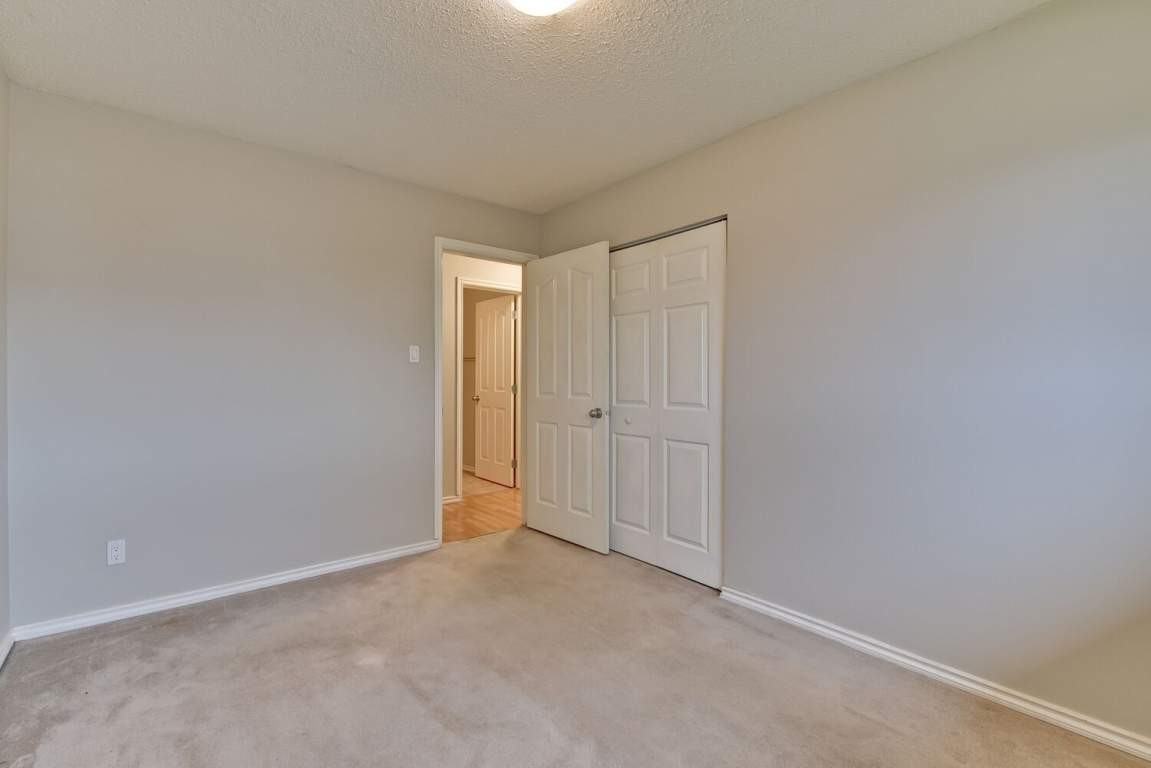 Toniq Apartments - Photo 6 of 14