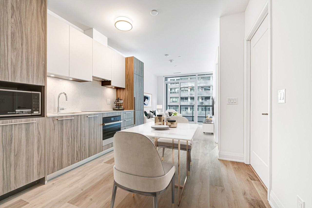 Sixty Five Broadway - Photo 6 of 39